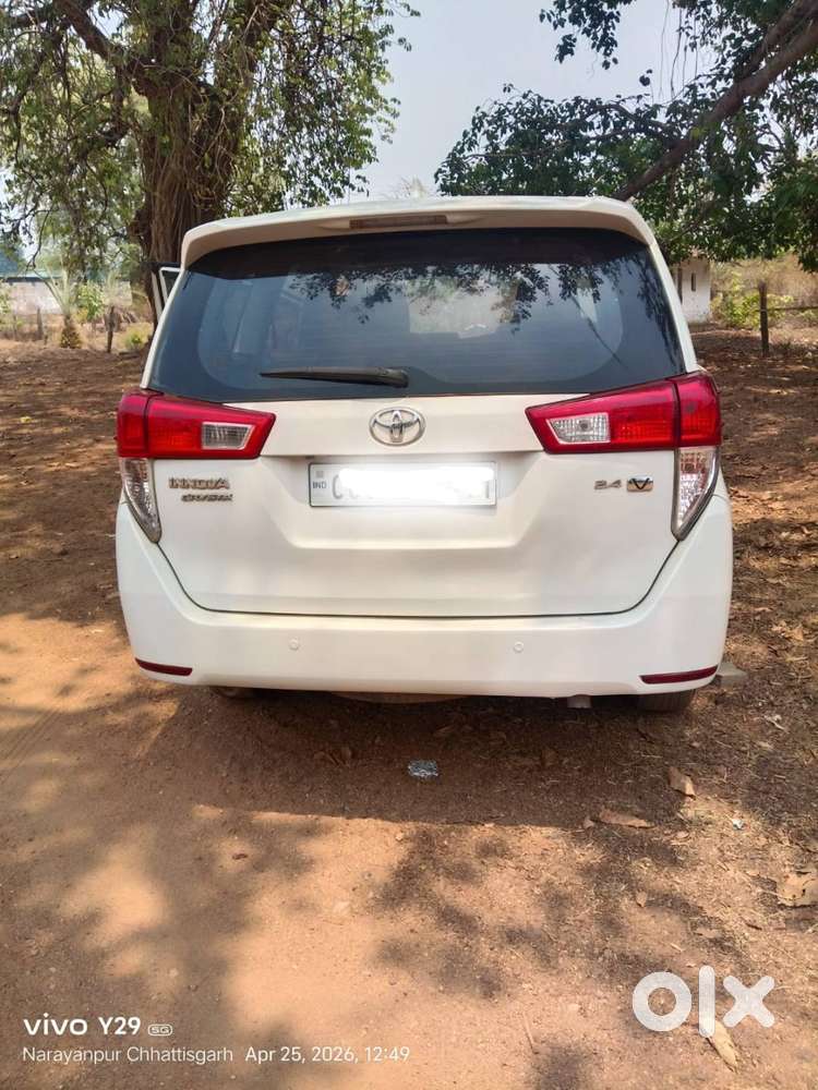 Toyota Innova Crysta