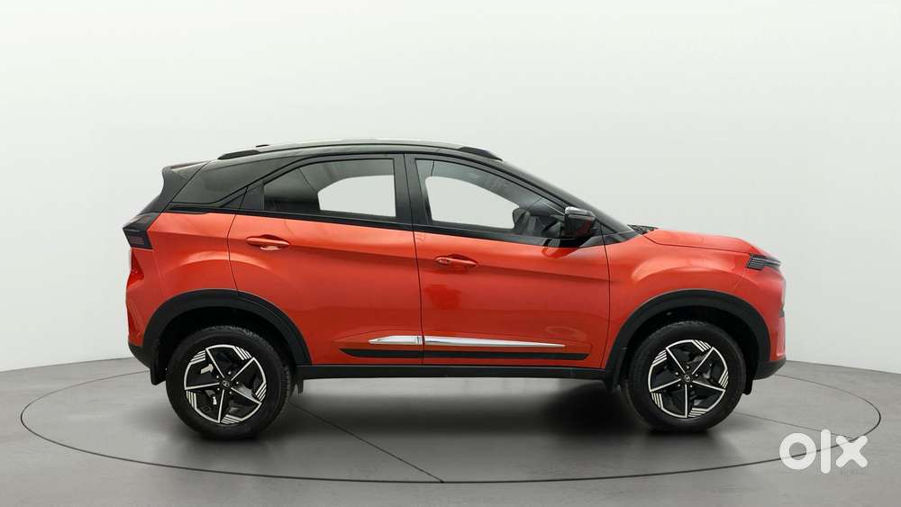 Tata Nexon Fearless Pr S 1.2 Revotron Petrol 7 Dca Dt, 2024, Petrol
