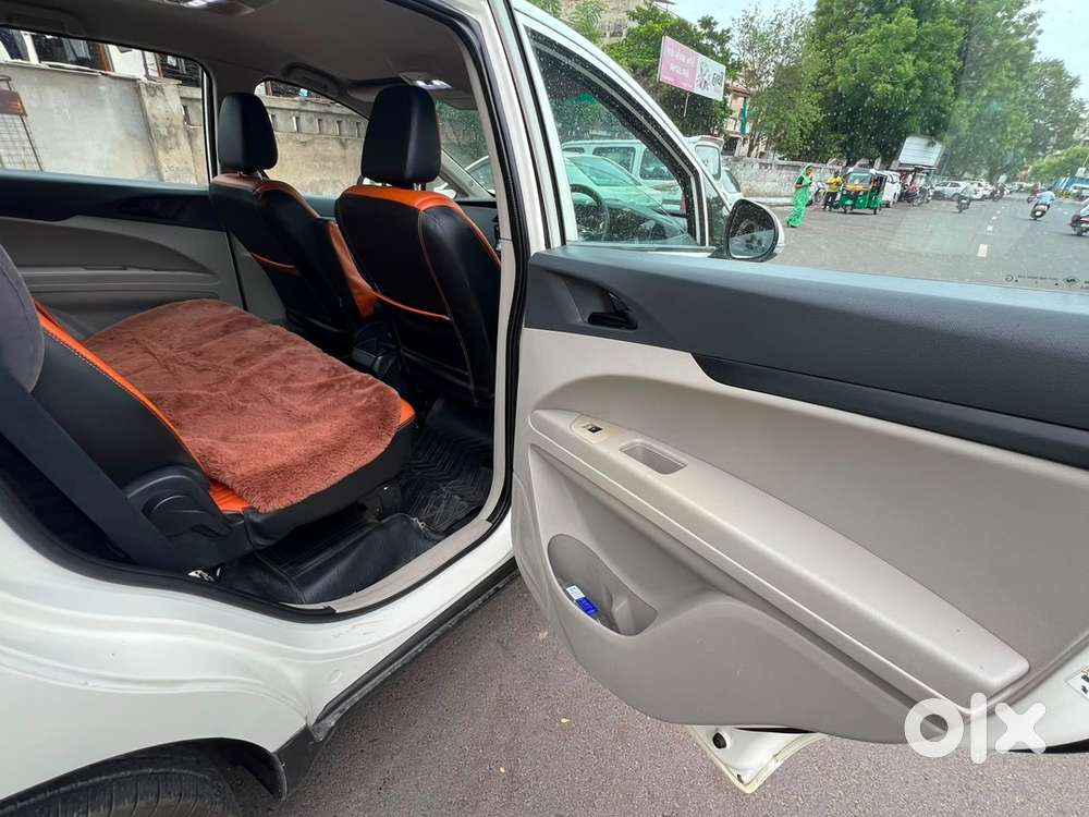 2019 Mahindra Marazzo Diesel