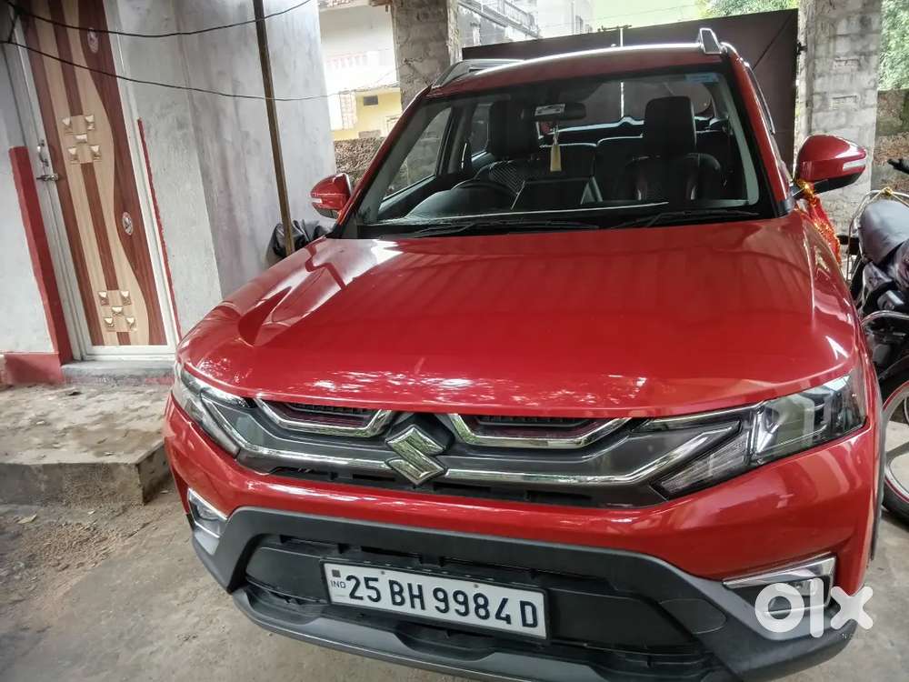 Maruti Suzuki Brezza Vxi 2025