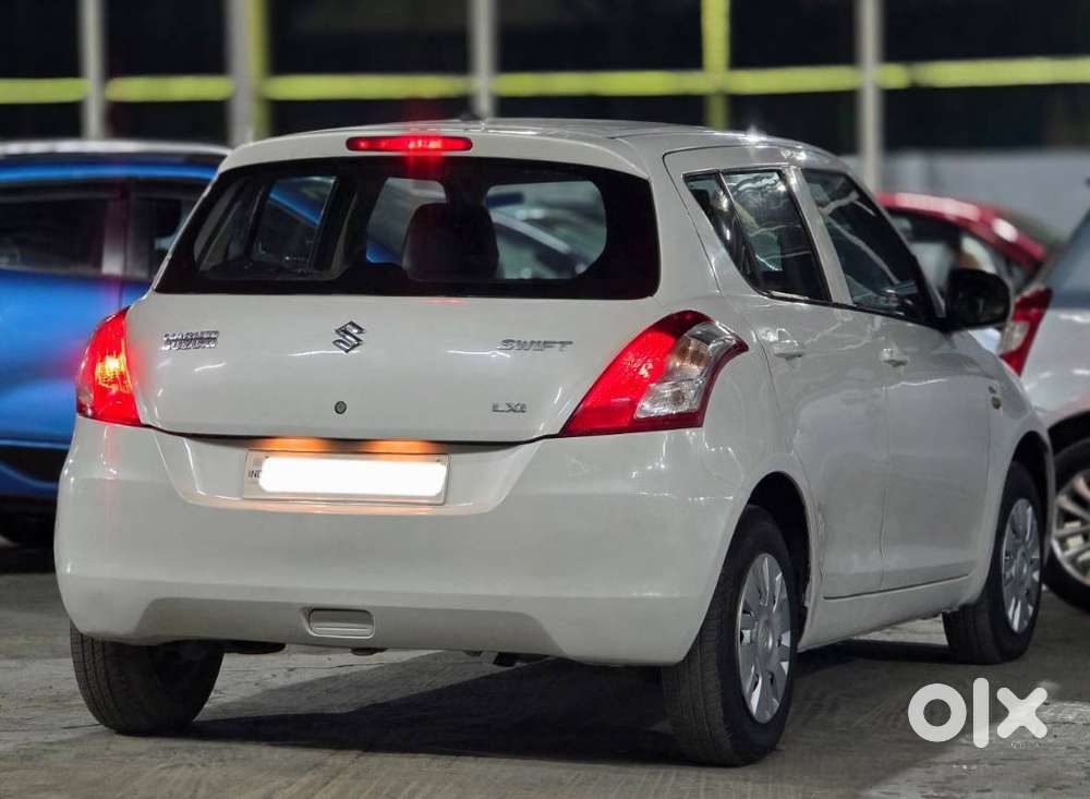 Maruti Suzuki Swift, 2011, Petrol