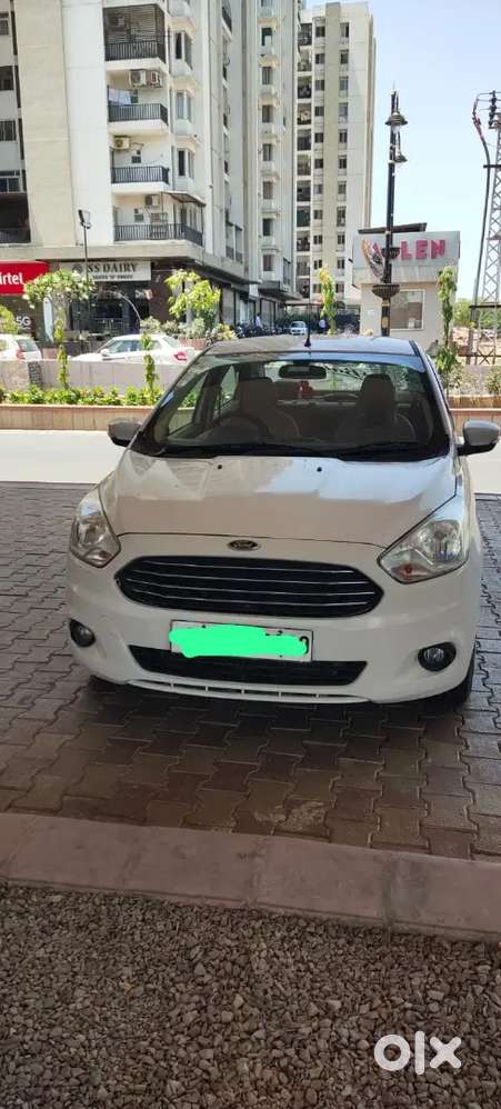 Ford Aspire Titanium 2016