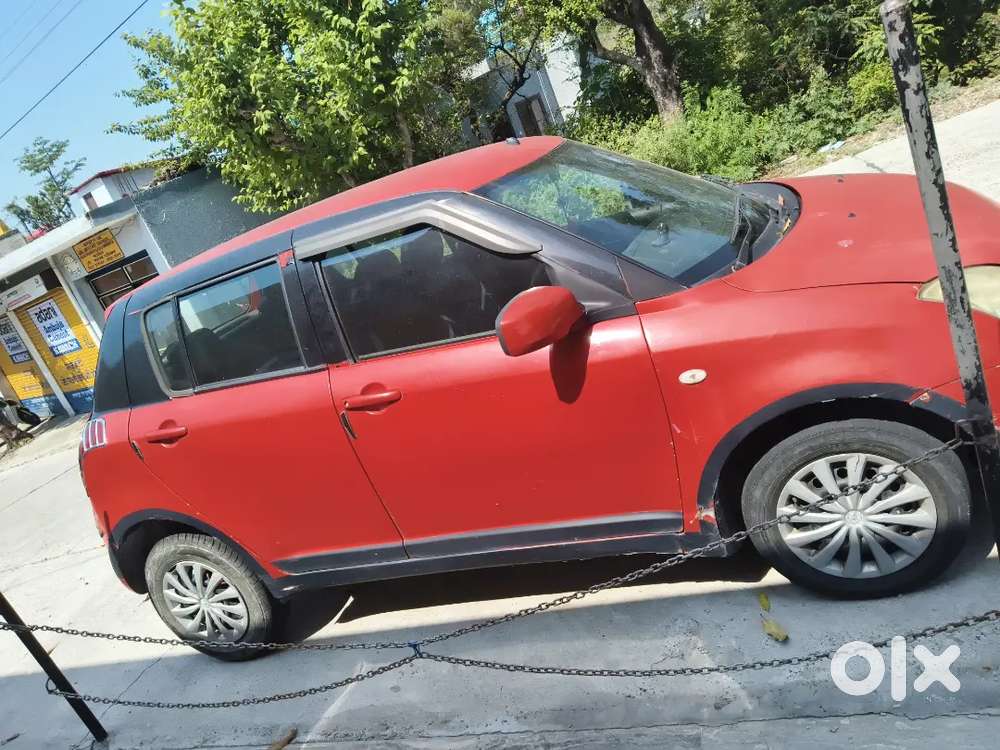 Maruti Suzuki Swift 2006 Petrol 95000 Km Driven