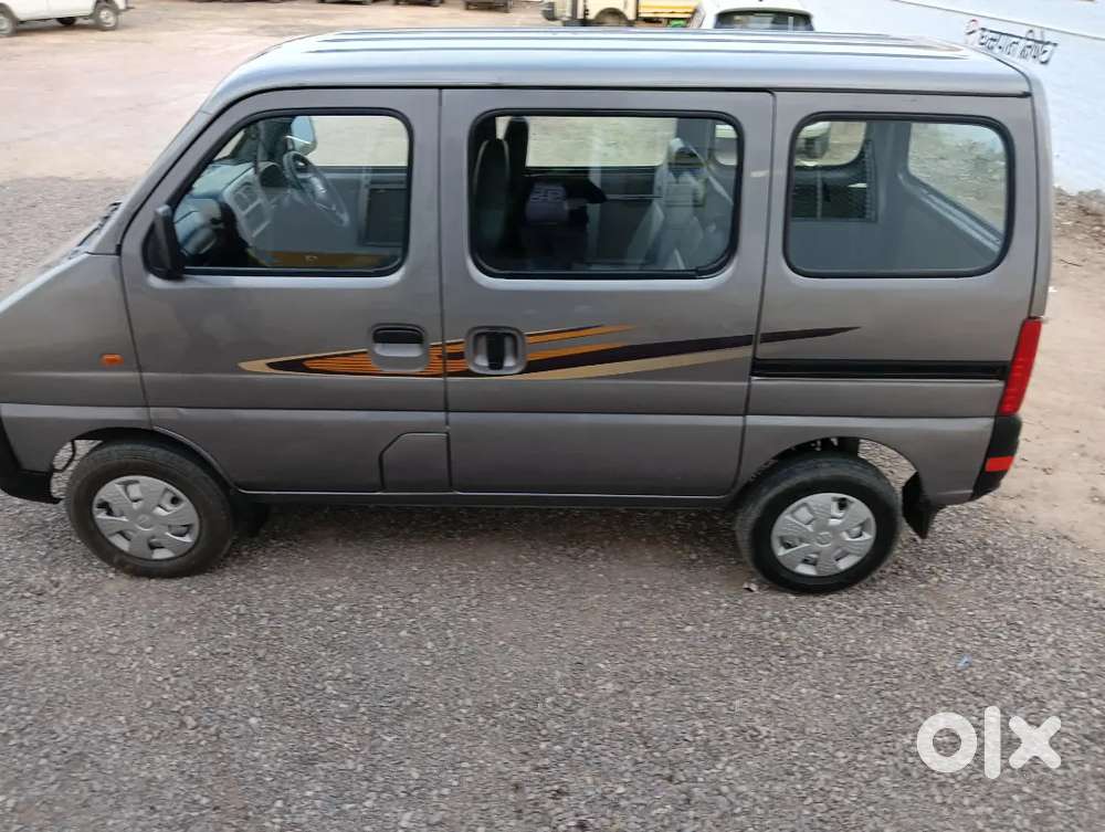 Maruti Suzuki Eeco 2022 Petrol 60000 Km Driven