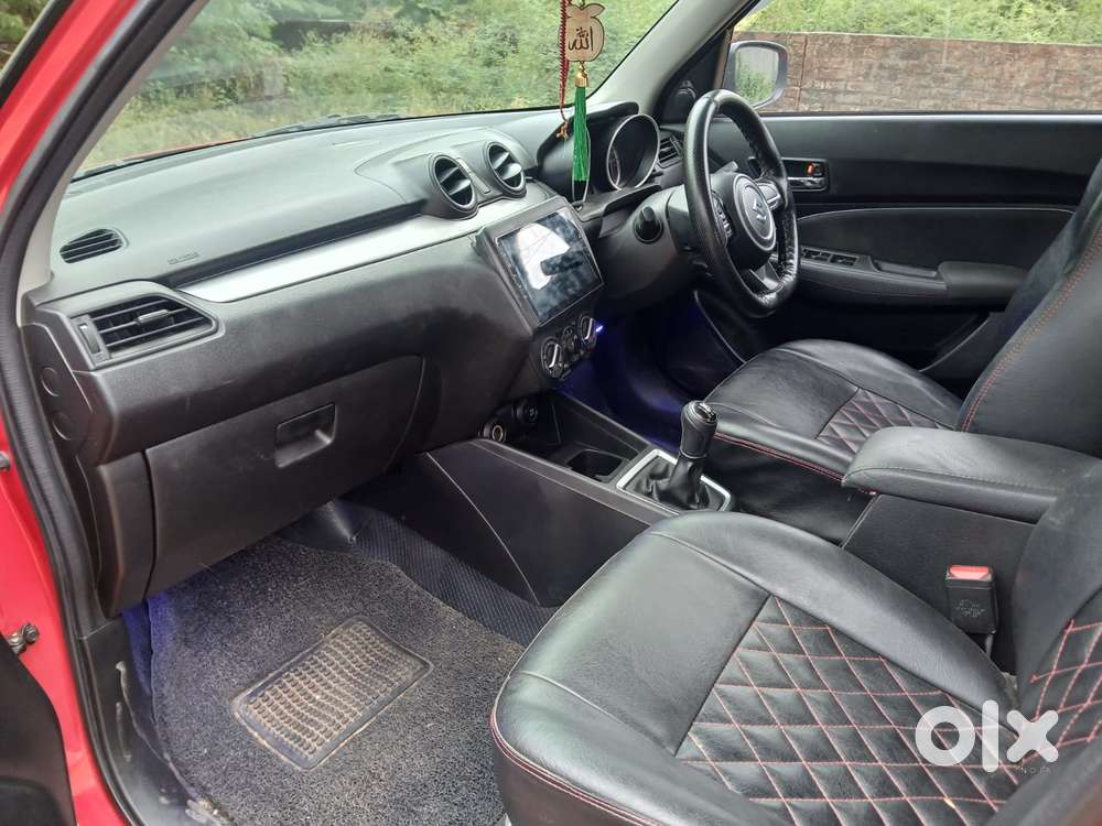 Maruti Suzuki Swift Vxi + Manual, 2022, Petrol
