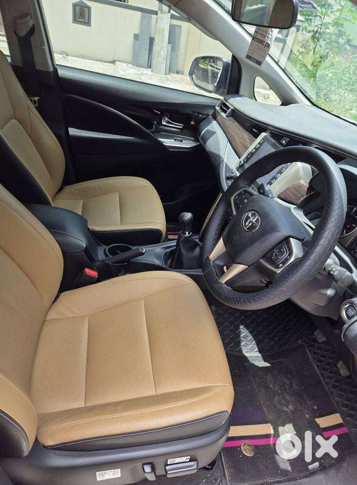 Toyota Innova Crysta 2.4 Z 7 Str, 2025, Diesel
