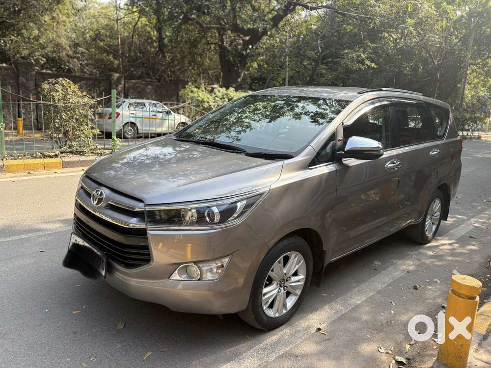 Toyota Innova Crysta 2.8 Zx At 7 Seater, 2018, Diesel