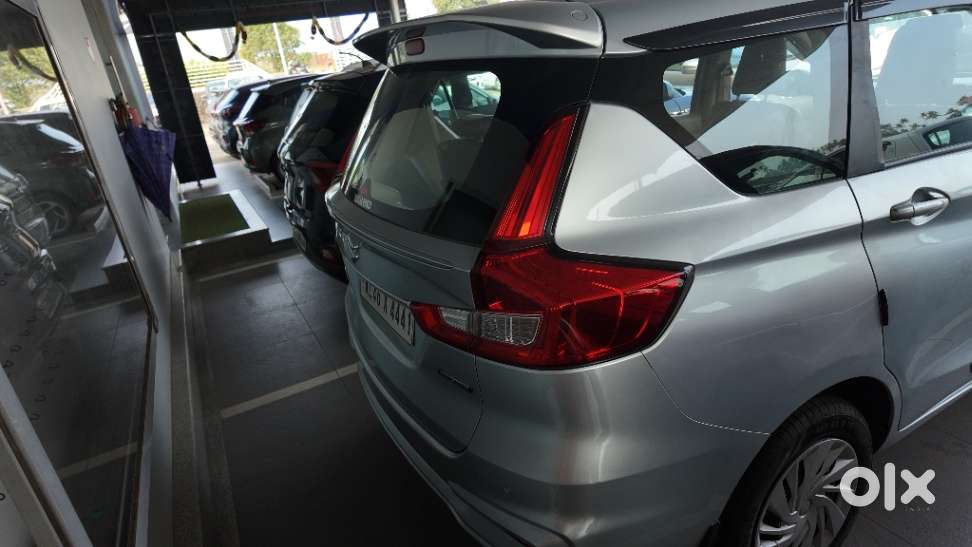 Maruti Suzuki Ertiga Vxi Shvs, 2022, Petrol