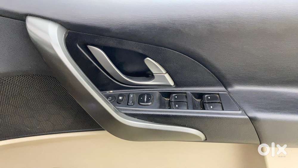 Mahindra Xuv500 2.2 W10, 2017, Diesel