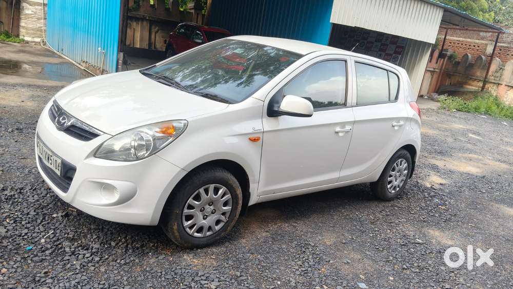 Hyundai I20 2009-2011 Magna, 2012, Petrol