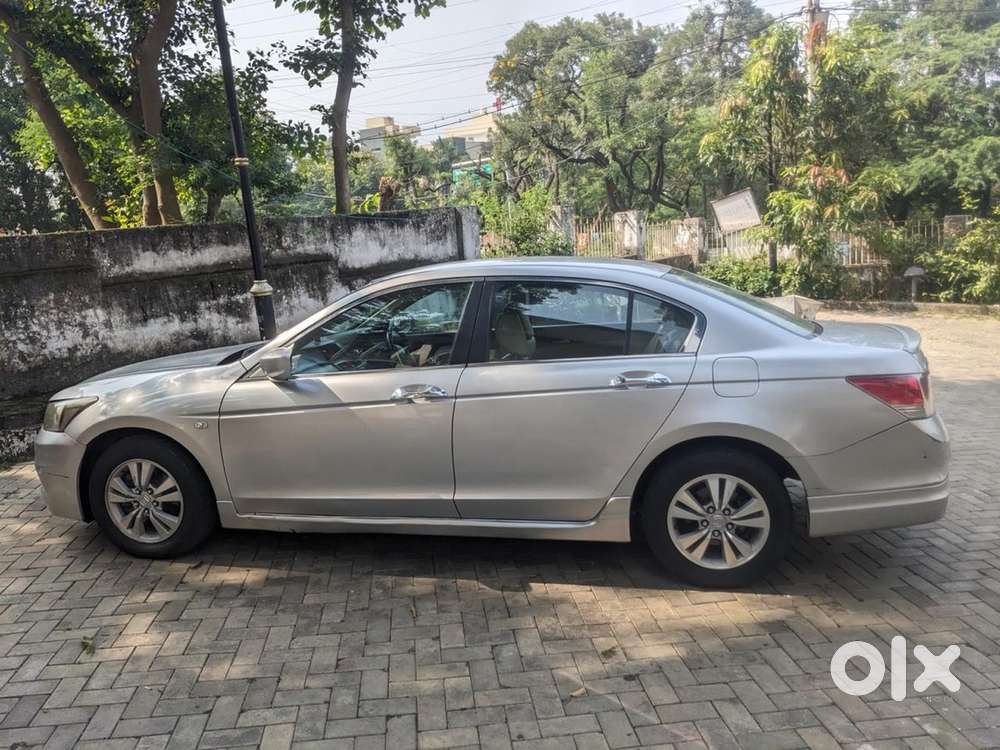 Honda Accord Petrol 2009