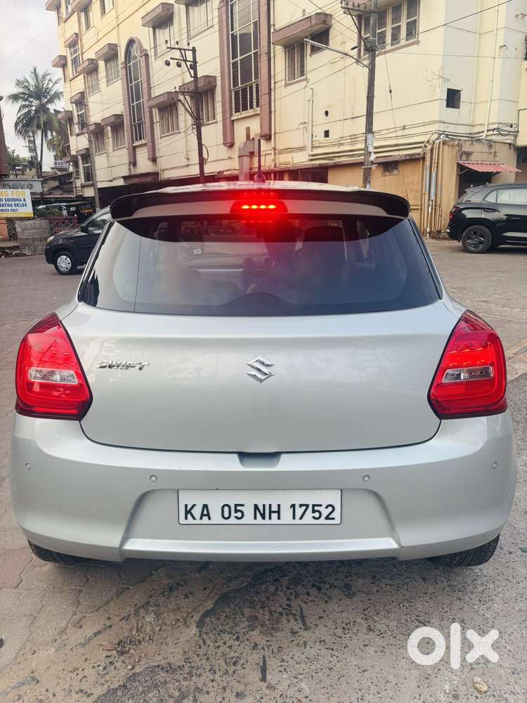 Maruti Suzuki Swift 1.2 Vxi (o), 2023, Petrol