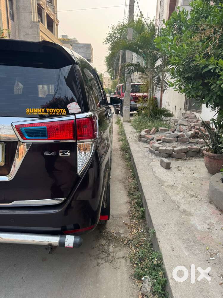 Toyota Innova Crysta 2.8 Z, 2018, Diesel
