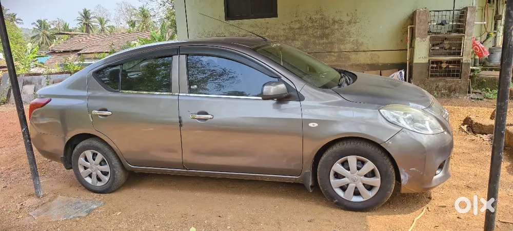 Nissan Sunny Xl 2012 Petrol