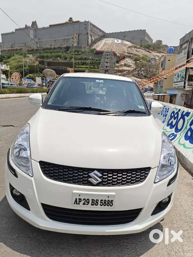 Maruti Suzuki Swift Zdi2012 Diesel 110000 Km Driven