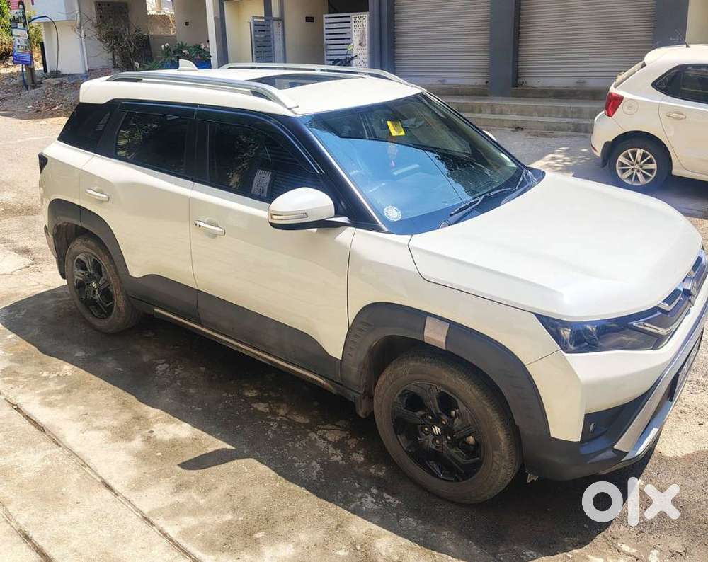 Maruti Suzuki Brezza 1.5 Zxi Smart Hybrid, 2023, Petrol