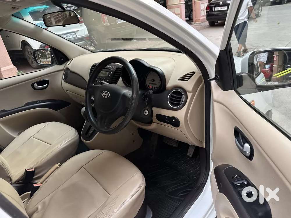 Hyundai I10 Sportz At, 2009, Petrol
