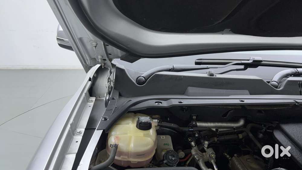 Mahindra Scorpio N Z8 Petrol At 7 Str, 2023, Petrol