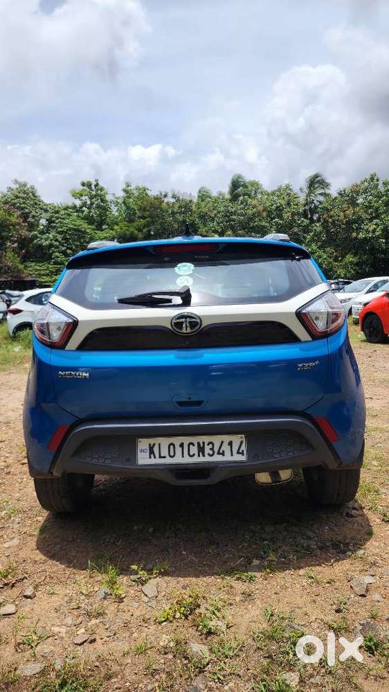 Tata Nexon 1.2 Revotron Xza Plus, 2019, Petrol