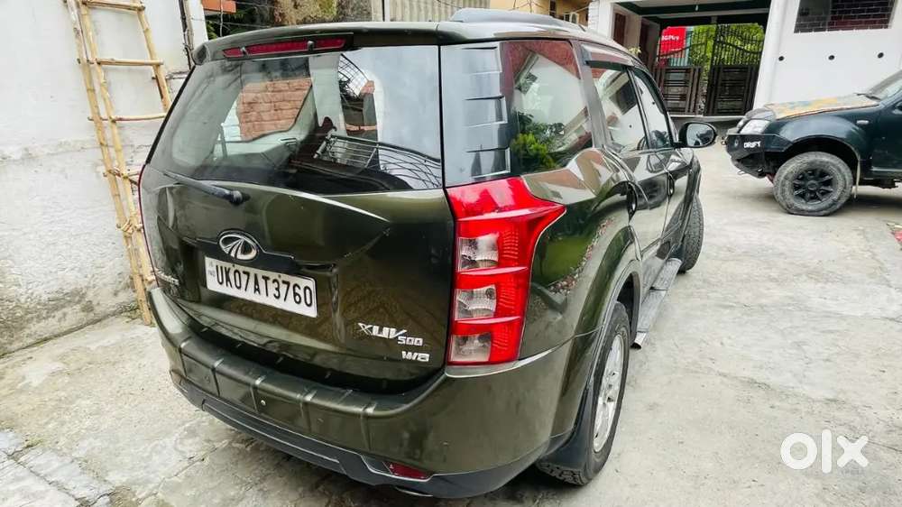 Xuv500 W8 For Urgent Sell