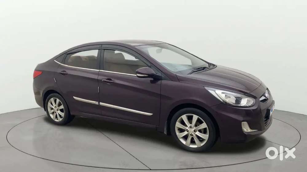 Hyundai Verna Sx 2012 Edition