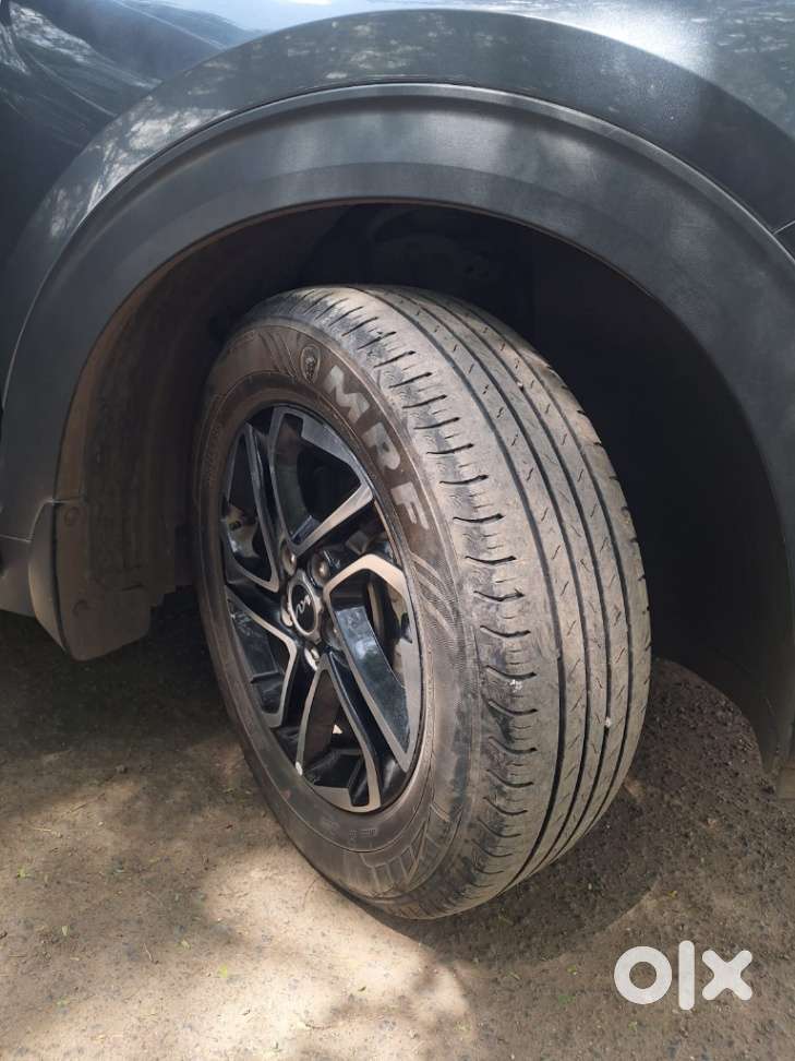 Kia Carens Luxury (o)1.5 Diesel At 7 Str, 2023