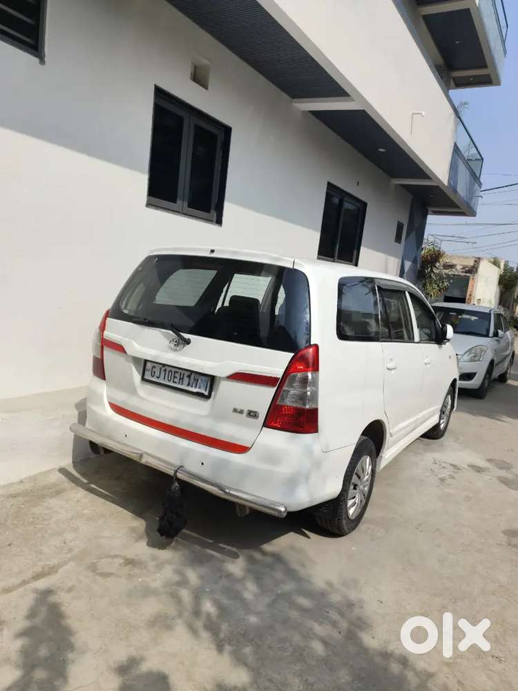 Toyota Innova Gx 2016 Km Driven