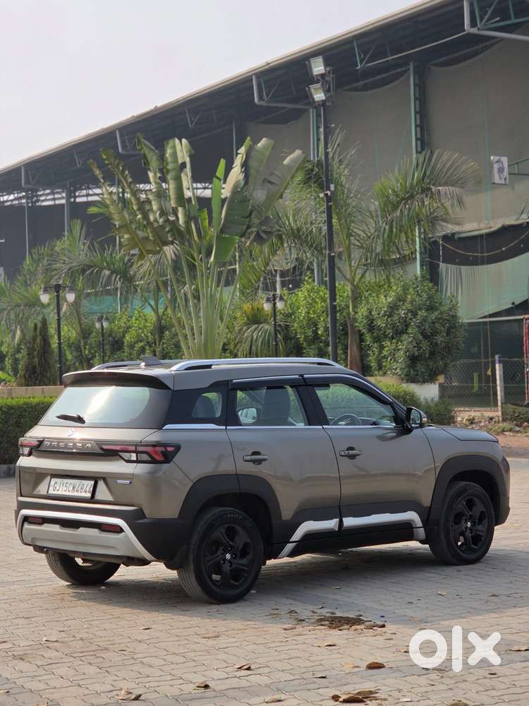 Maruti Suzuki Brezza 1.5 Zxi Smart Hybrid, 2022, Petrol