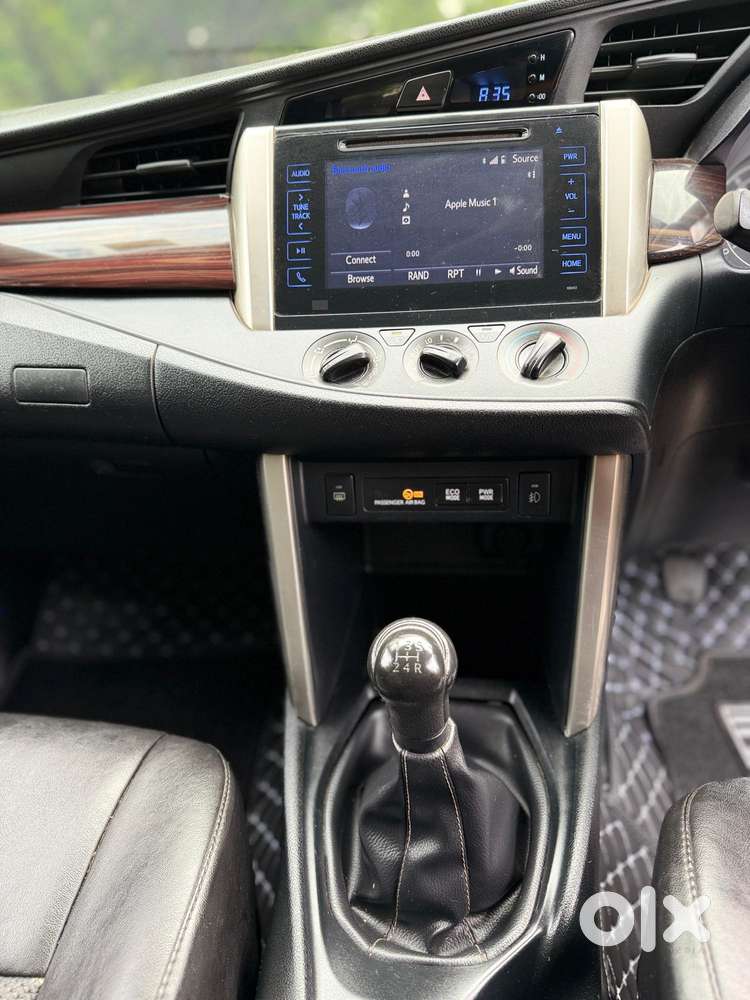 Toyota Innova Crysta 2.4 G Mt, 2018, Diesel