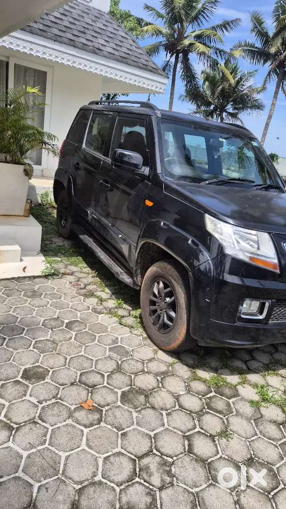 Mahindra Tuv 300 2016