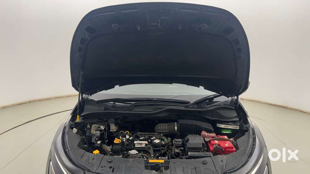 Tata Altroz 1.2 Xz Plus Dark Edition, 2022, Petrol