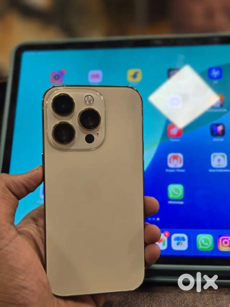 I PHONE 14 PRO 512GB GOLD , MINT CONDITION 100% WARRANTY.