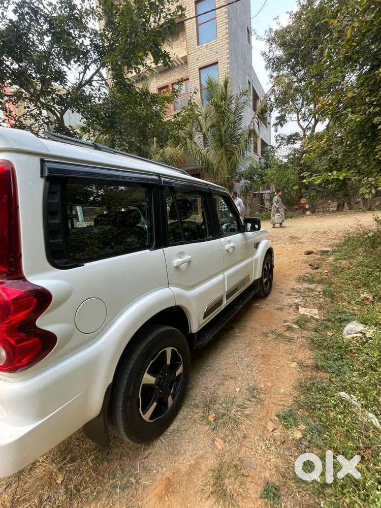 Mahindra Scorpio Classic 2.2 S 11 Mt 7 Str, 2024, Diesel