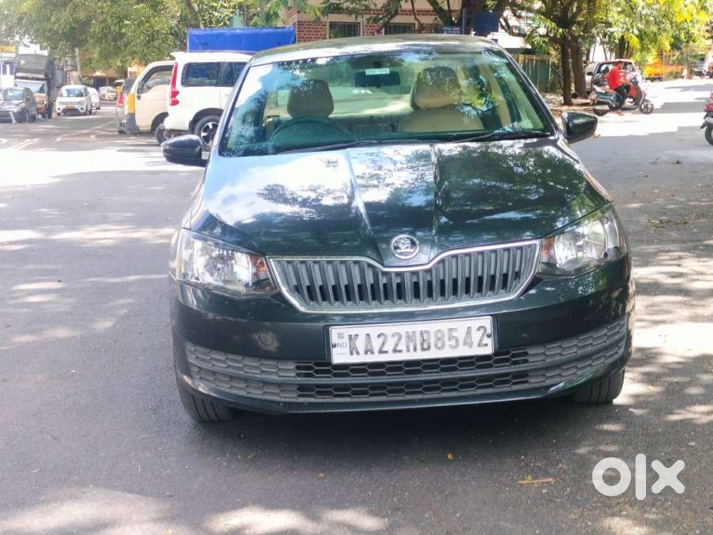 Skoda Rapid Tsi Active 1.0 Mt, 2020, Petrol