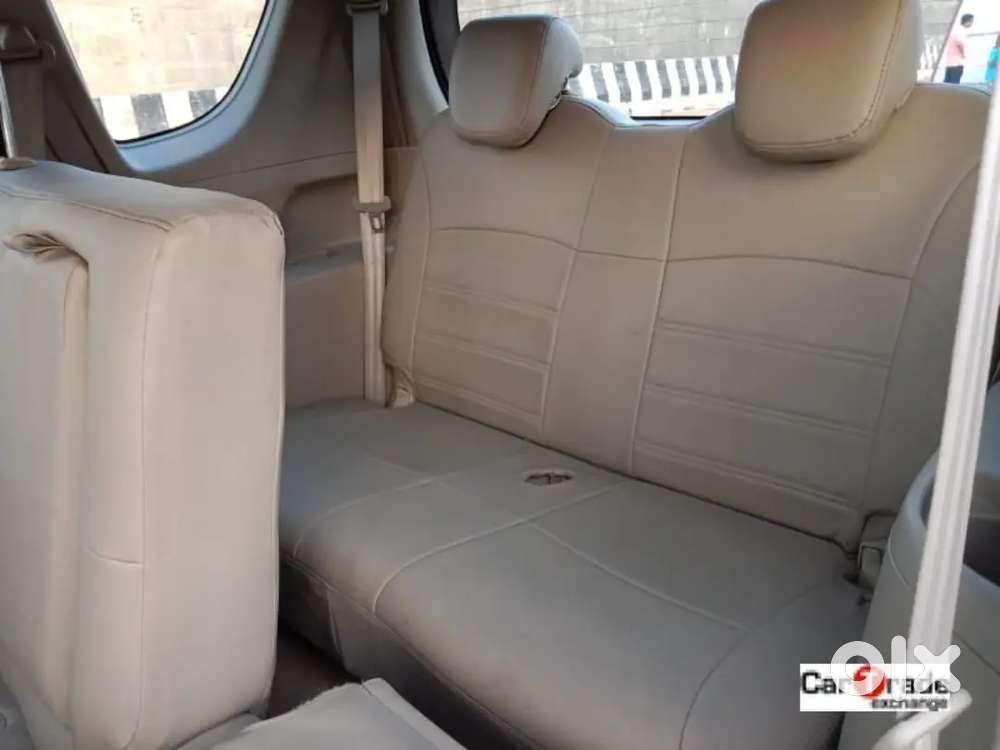 Maruti Suzuki Ertiga Zxi Cng 2013