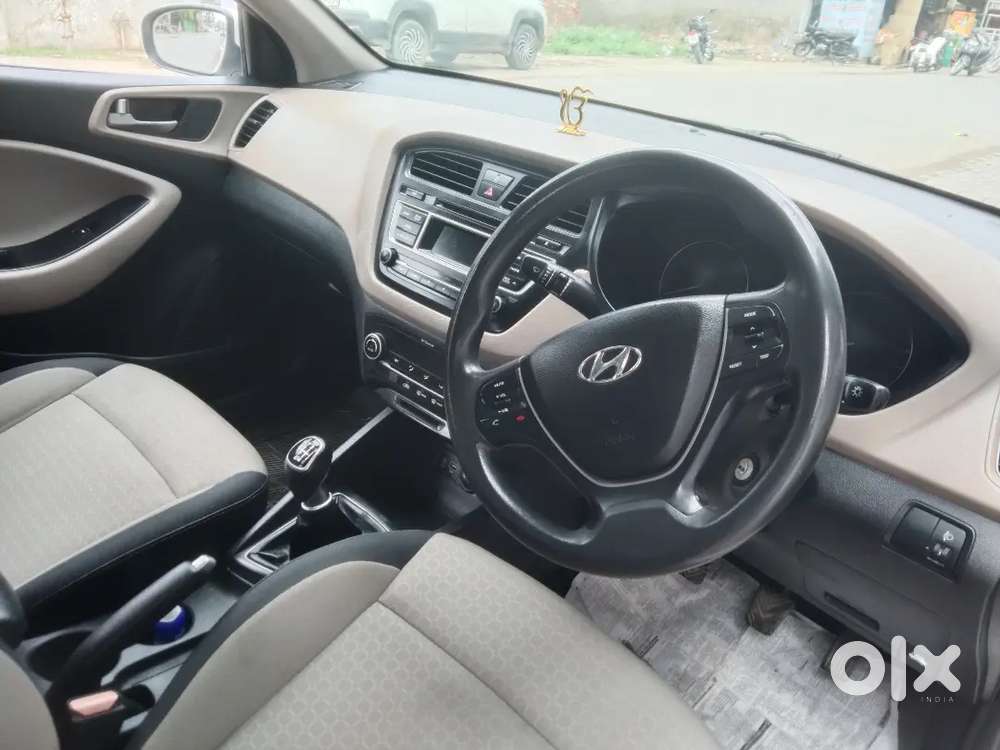 Hyundai Elite I20 2015 Diesel 88000 Km Driven