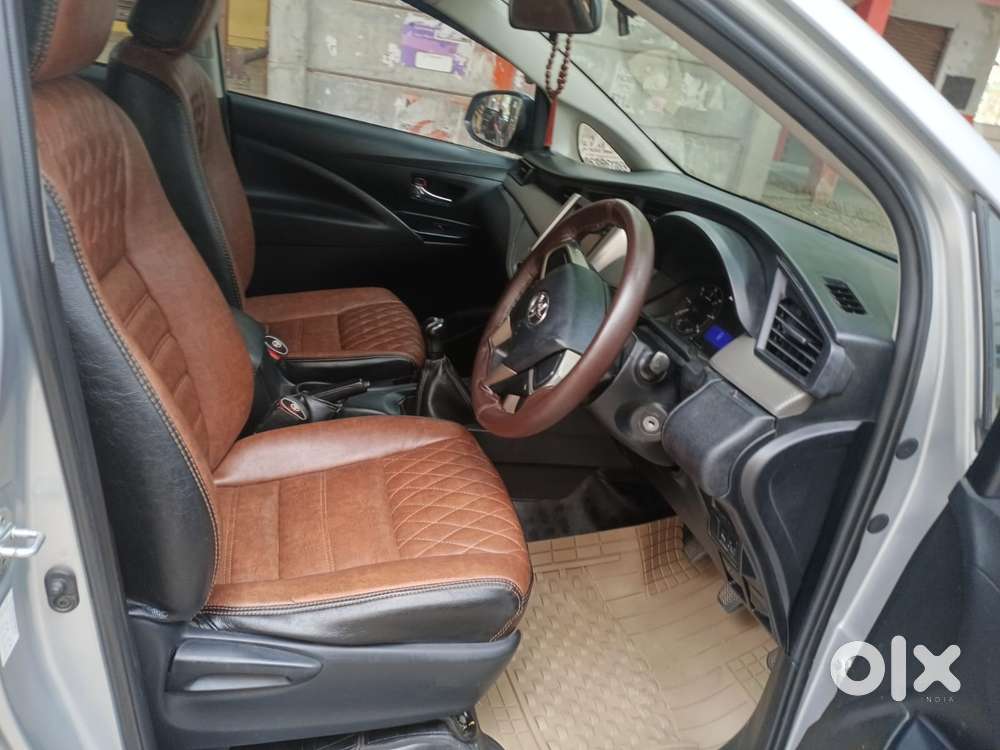Toyota Innova Crysta G 8 Str, 2016, Diesel