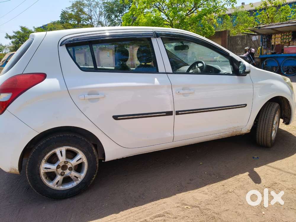 Hyundai I20 Sportz 1.2 Bs-iv, 2011, Diesel