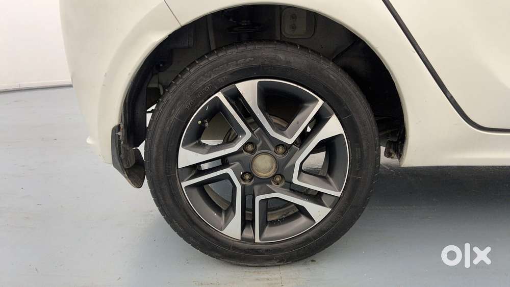 Tata Tiago 1.2 Revotron Xz Plus, 2020, Petrol