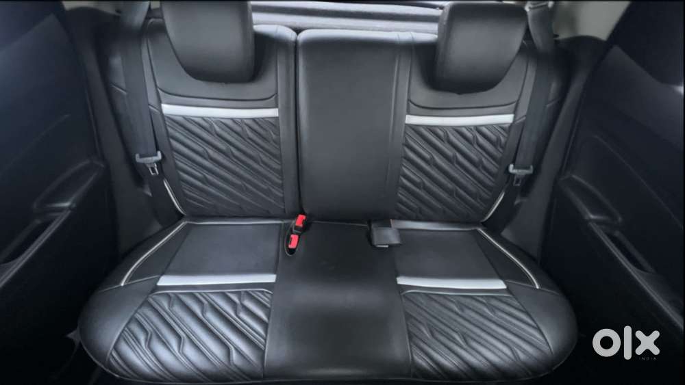 Maruti Suzuki Swift 1.3 Zxi, 2021, Petrol