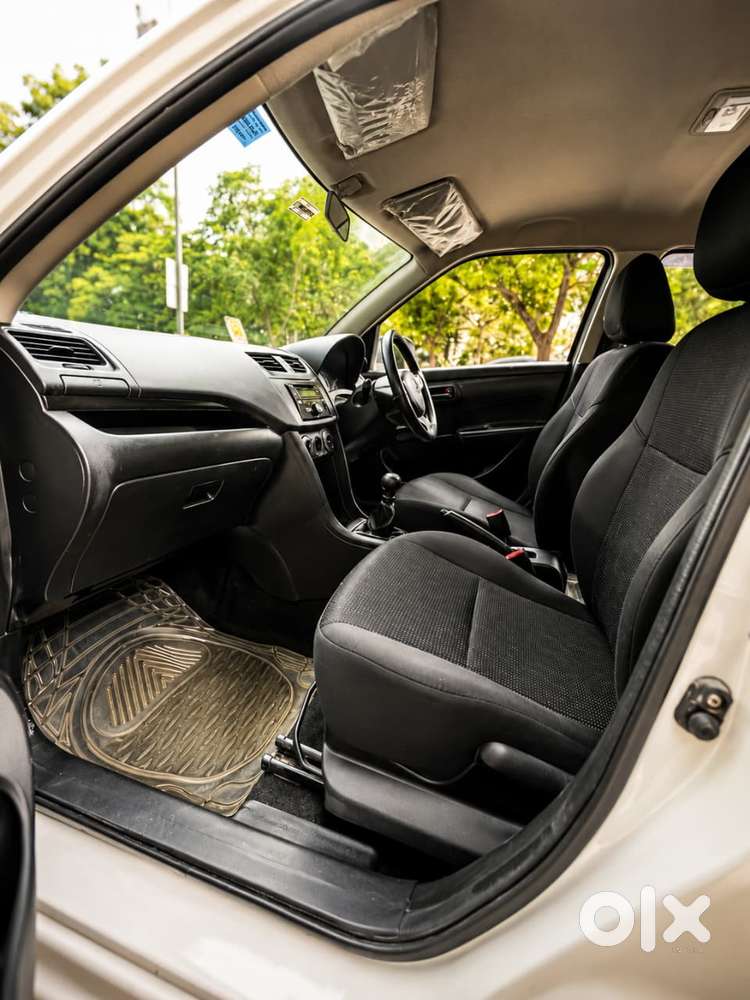 Maruti Suzuki Swift Lxi Optional-o, 2015, Petrol