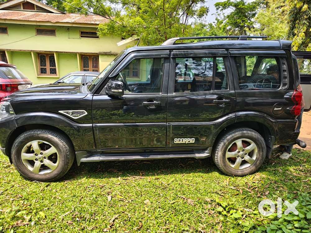 Mahindra  Classic Scorpio Diesel 2022 Car Manual -s9 Converted To S11