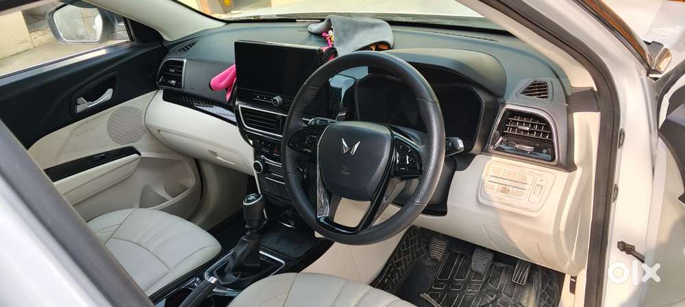 Mahindra Xuv 3xo Ax5 Ds Mt, 2024, Diesel