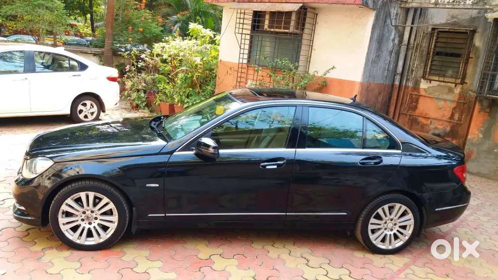 Mercedes-benz C Class 2012 Petrol Well Maintained