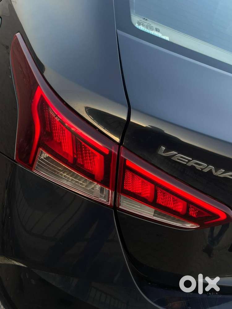 Hyundai Verna 1.5 Sx (o) Vtvt, 2021, Petrol