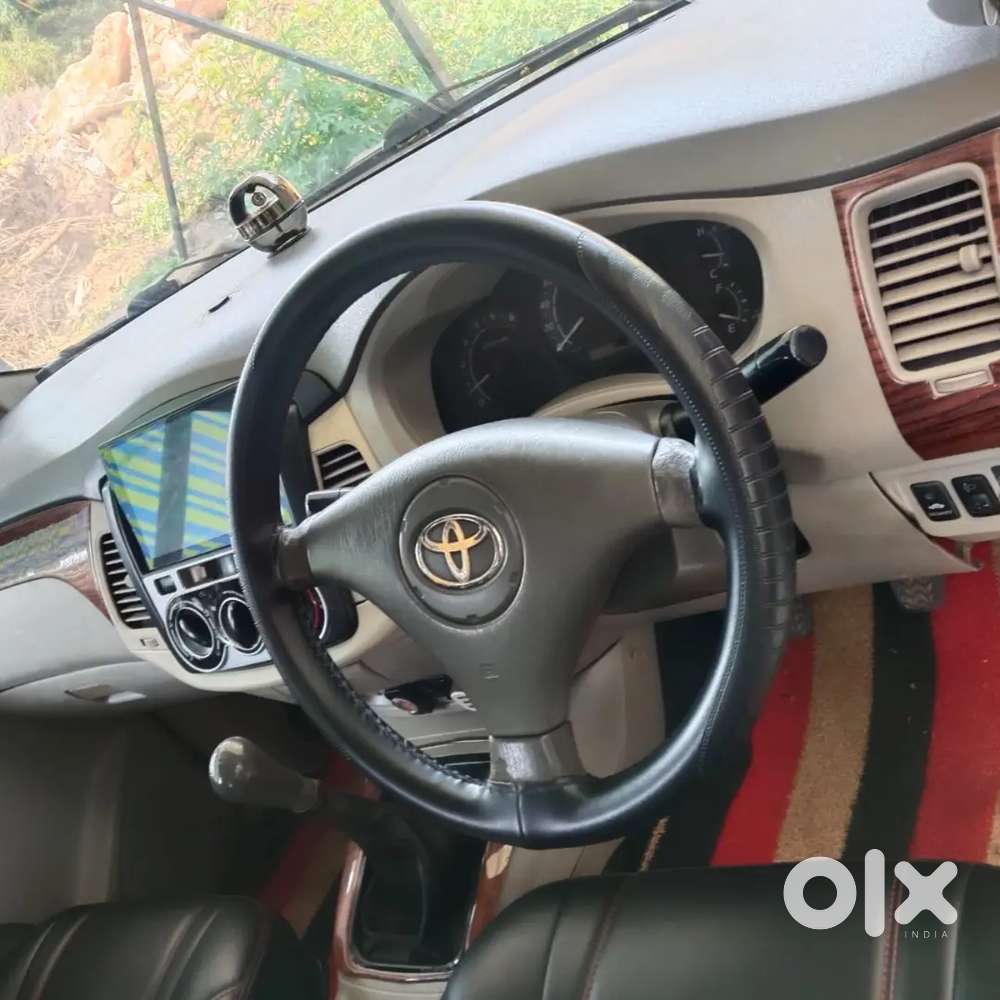 Toyota Innova 2009 Diesel 275000 Km Driven