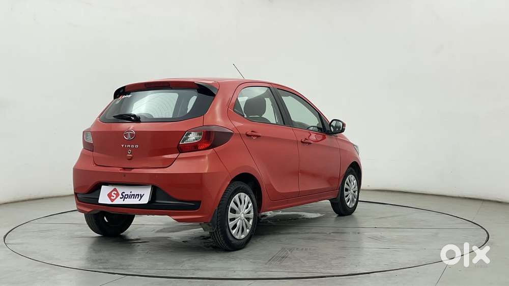 Tata Tiago Xza, 2022, Petrol