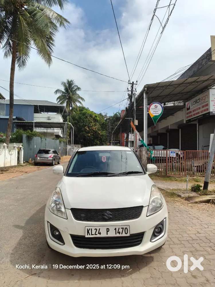Maruti Suzuki Swift Vxi 2017