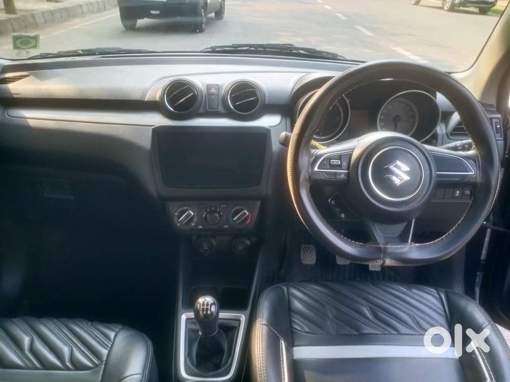 Maruti Suzuki Swift Vxi + Manual, 2023, Petrol