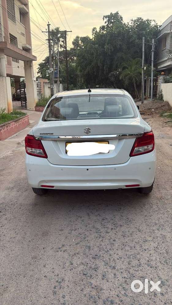 Maruti Suzuki Swift Dzire 1.2 Vxi Bsiv, 2024, Petrol